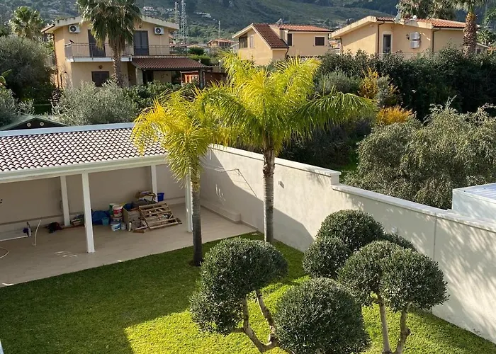 Private Villa, Sun & Pool * Mandra Capreria