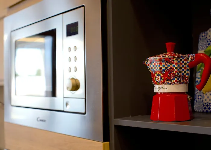 别墅 Private Villa, Sun & Pool Mandra Capreria