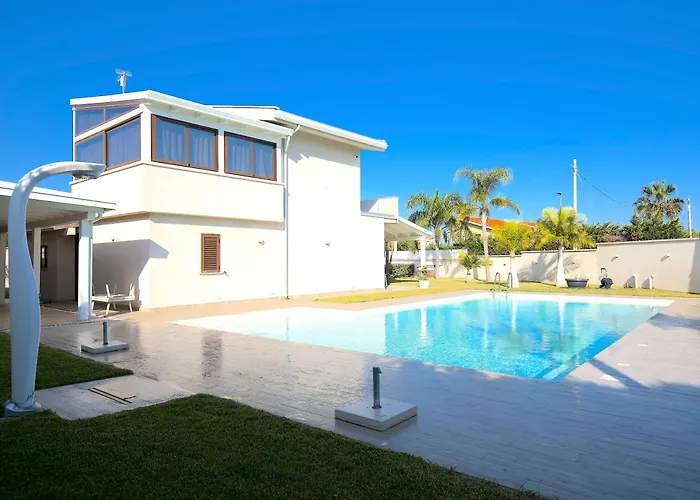 Private Villa, Sun & Pool