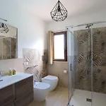 Private Villa, Sun & Pool Mandra Capreria